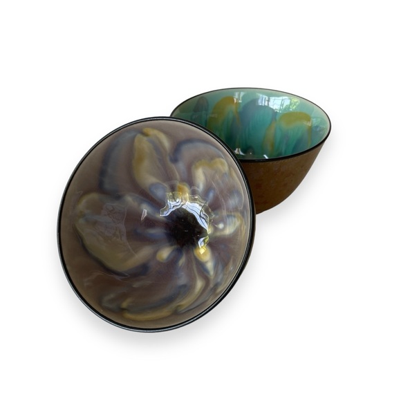 Set of 2 Ceramic Bowls - Picture 4 of 9